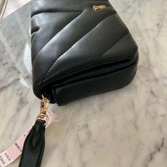 VICTORIA'S SECRET VS Black Quilted Chevron Phone Wristlet Wallet Card Slots - Picture 4 of 12